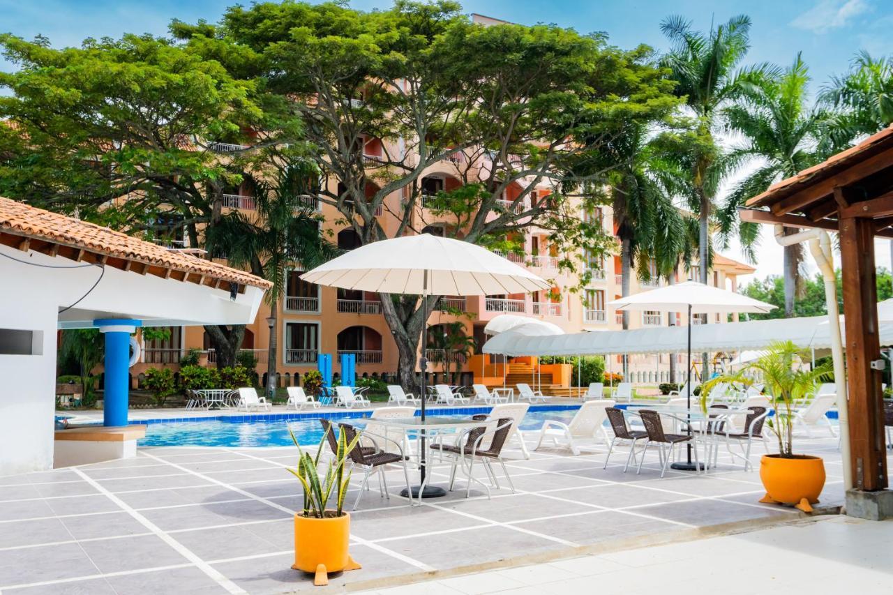 Hotel Penon Suites Жирардо Екстер'єр фото