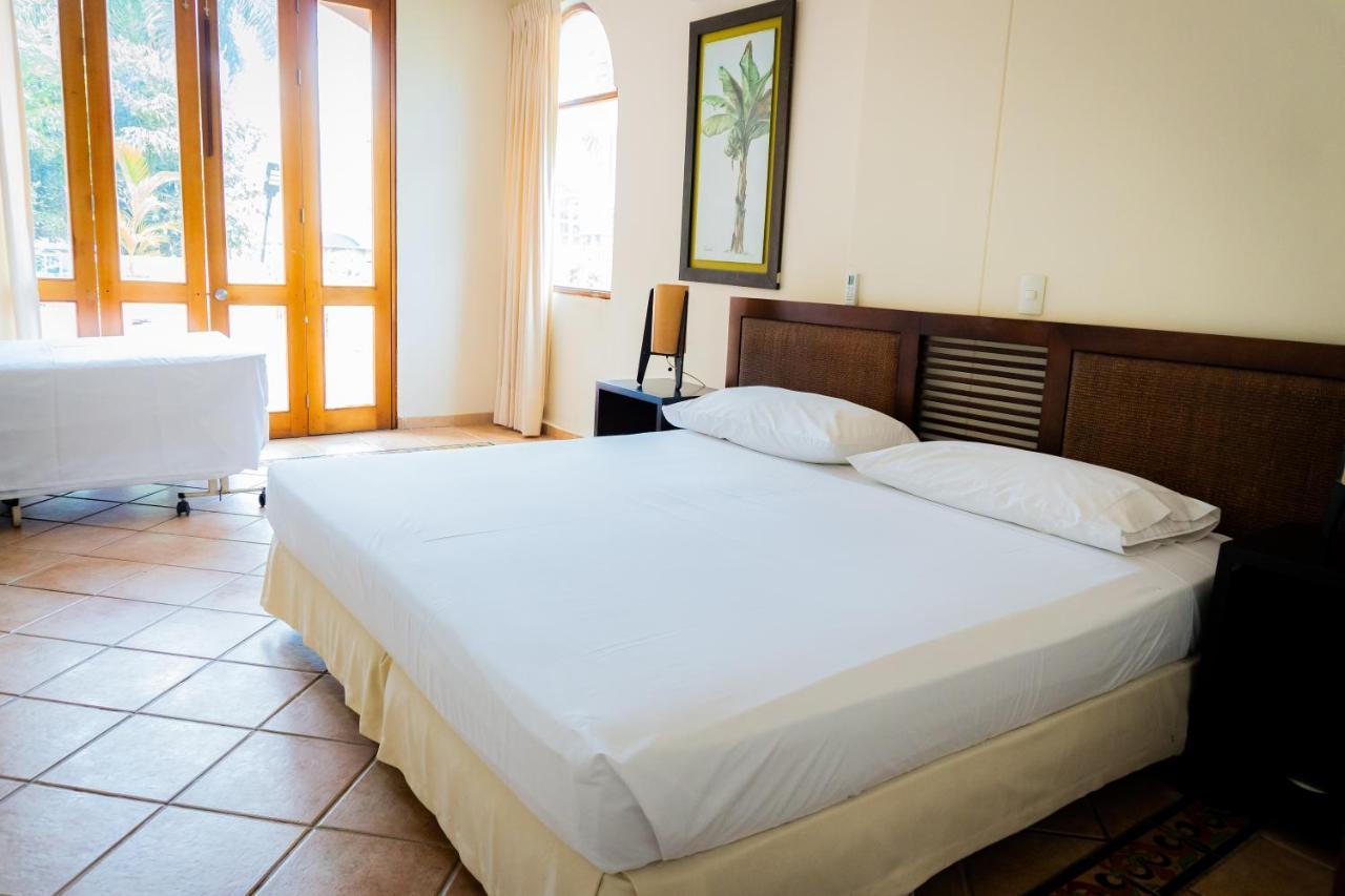 Hotel Penon Suites Жирардо Екстер'єр фото