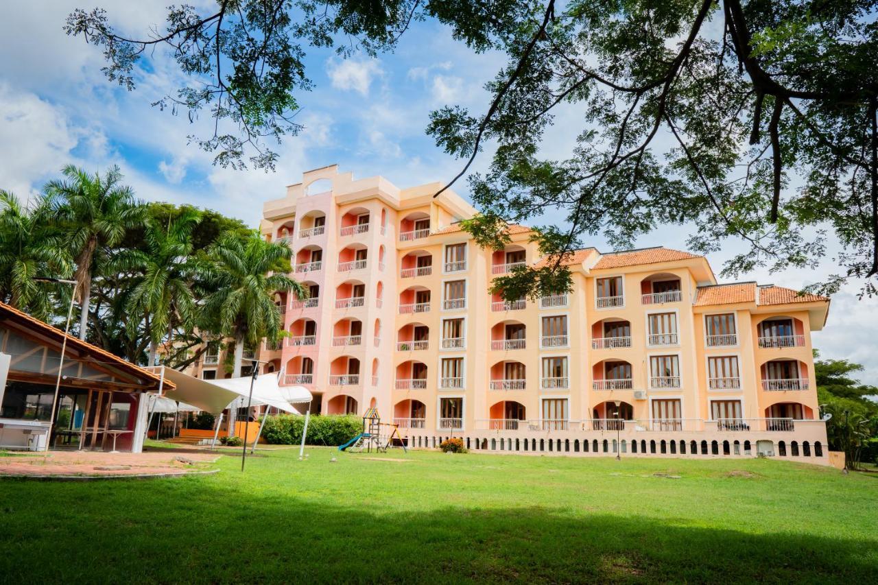 Hotel Penon Suites Жирардо Екстер'єр фото